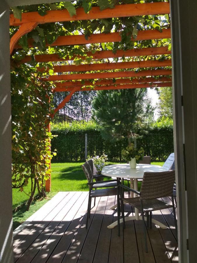 Apartmán Golya Vendeghaz Tiszaug Exteriér fotografie